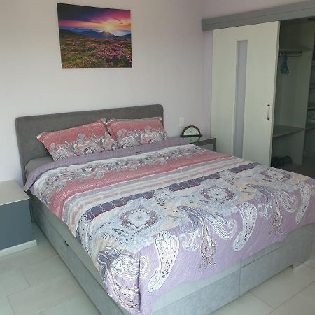 Pearl Sunshine Appartments Primorsko Buitenkant foto