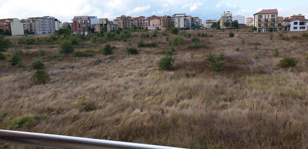 Pearl Sunshine Appartments Primorsko Buitenkant foto