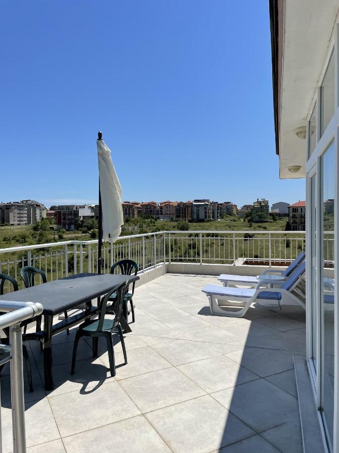 Pearl Sunshine Appartments Primorsko Buitenkant foto