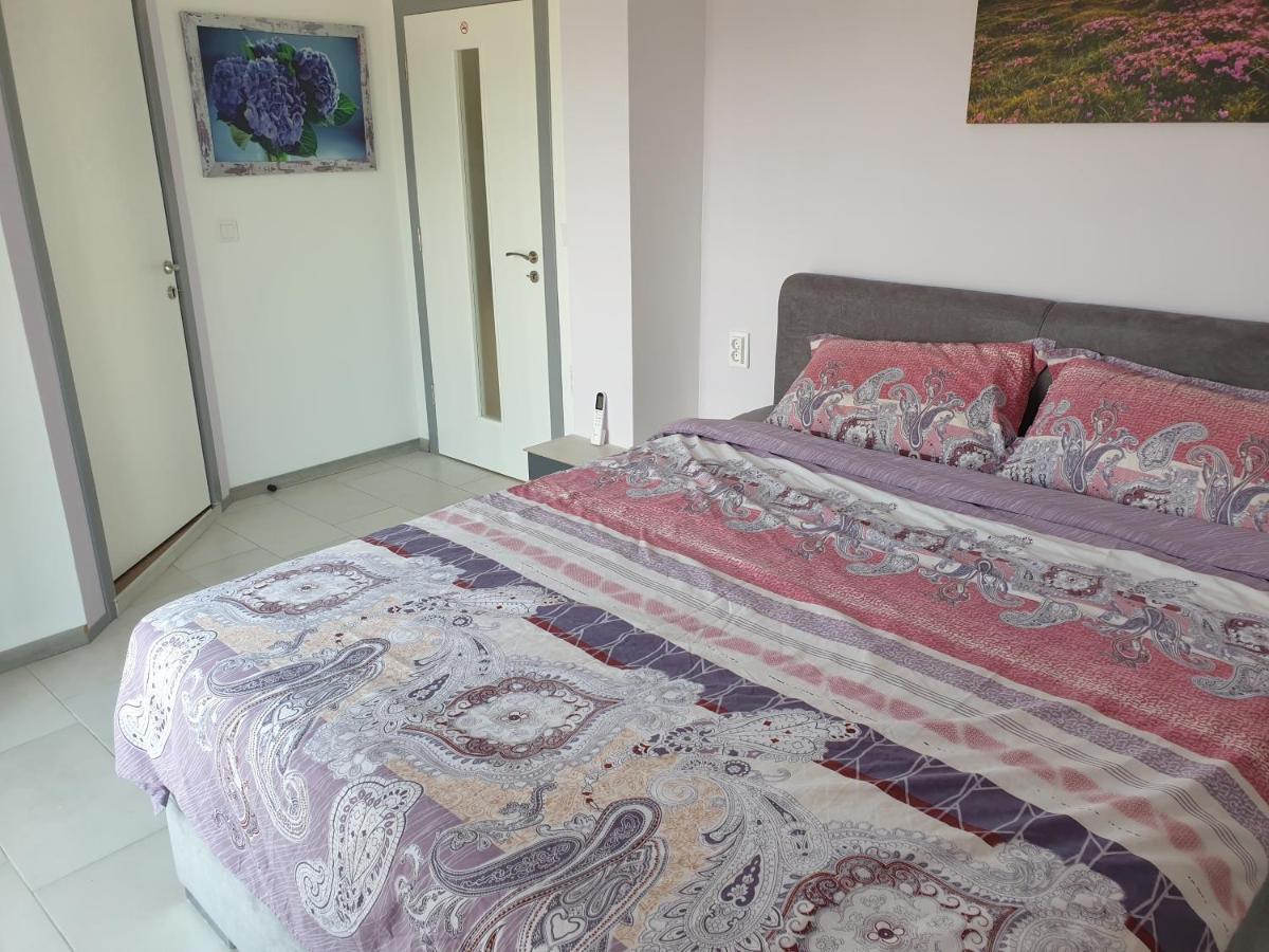 Pearl Sunshine Appartments Primorsko Buitenkant foto