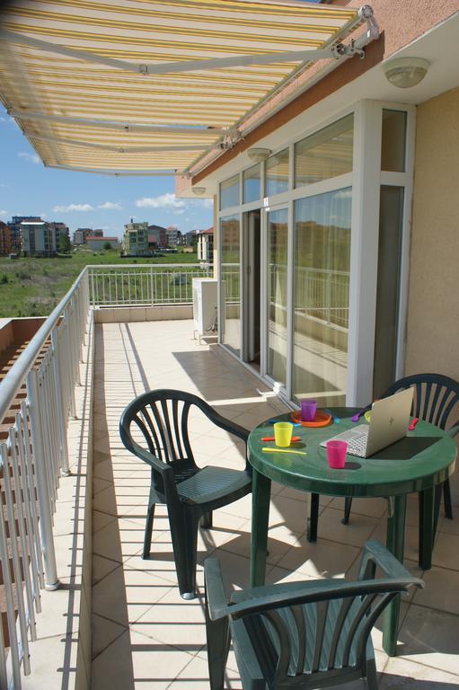 Pearl Sunshine Appartments Primorsko Kamer foto